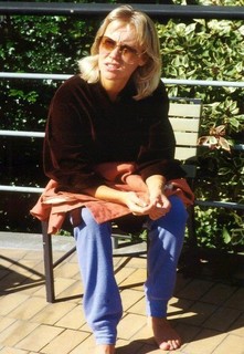 Agnetha Fältskog feet photo thumbnail