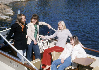 Agnetha Fältskog feet photo thumbnail