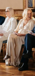 Agnetha Fältskog feet photo thumbnail