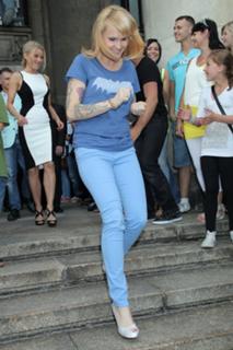 Agnieszka Chylinska feet photo 7