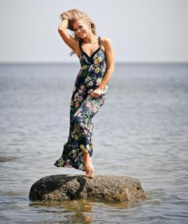 Agnieszka Kaczorowska feet photo thumbnail