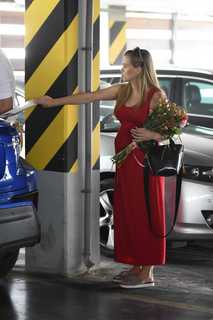 Agnieszka Kaczorowska feet photo thumbnail