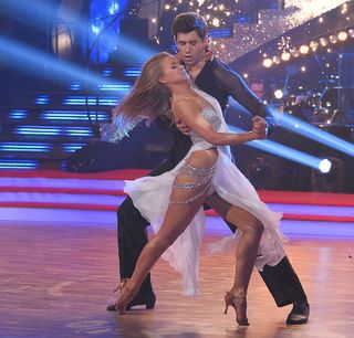 Agnieszka Kaczorowska feet photo thumbnail