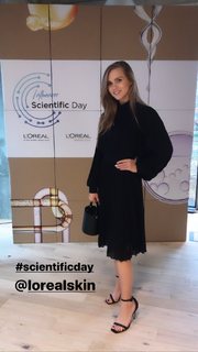 Agnieszka Kaczorowska feet photo thumbnail