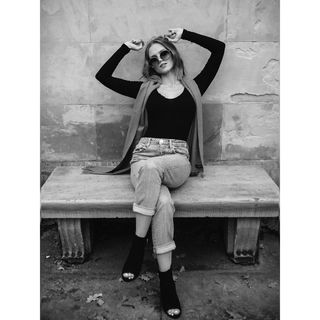 Agnieszka Kaczorowska feet photo thumbnail