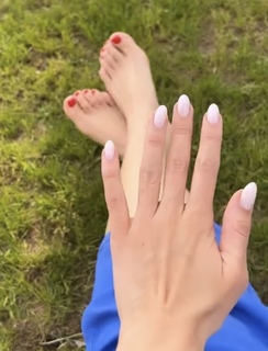 Agnieszka Kaczorowska feet photo thumbnail