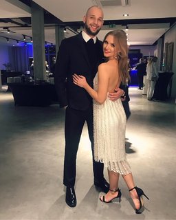 Agnieszka Kaczorowska feet photo thumbnail