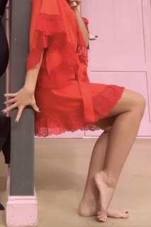 Agnieszka Kaczorowska feet photo thumbnail