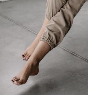 Agnieszka Kaczorowska feet photo thumbnail