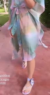 Agnieszka Kaczorowska feet photo thumbnail