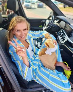 Agnieszka Kaczorowska feet photo thumbnail