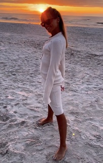 Agnieszka Kaczorowska feet photo thumbnail