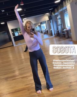 Agnieszka Kaczorowska feet photo thumbnail