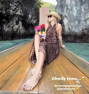 Agnieszka Kaczorowska feet photo 10