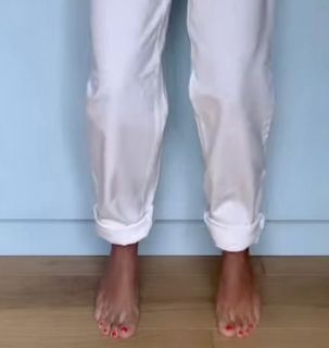 Agnieszka Kaczorowska feet photo 5