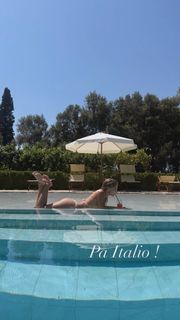Agnieszka Kaczorowska feet photo 3