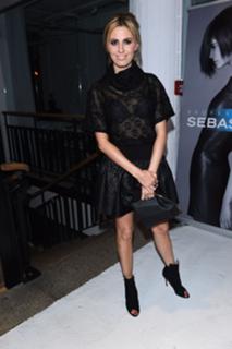 Agnieszka Popielewicz feet photo thumbnail