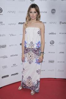 Agnieszka Popielewicz feet photo thumbnail