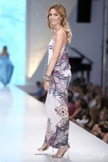 Agnieszka Popielewicz feet photo thumbnail