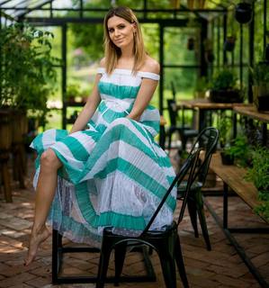Agnieszka Popielewicz feet photo thumbnail