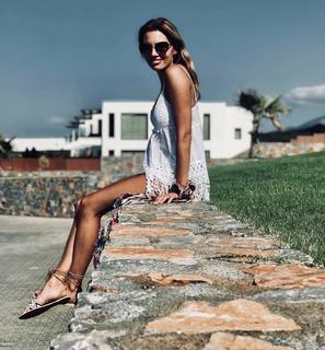 Agnieszka Popielewicz feet photo thumbnail