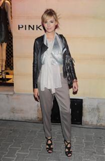 Agnieszka Popielewicz feet photo thumbnail
