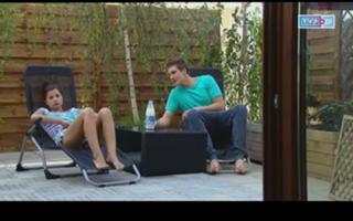 Agnieszka Sienkiewicz feet photo thumbnail