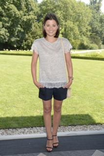 Agnieszka Sienkiewicz feet photo thumbnail