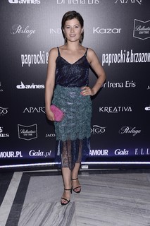 Agnieszka Sienkiewicz feet photo thumbnail