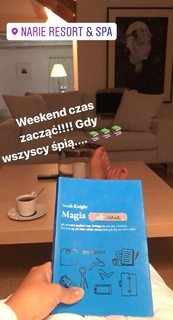 Agnieszka Sienkiewicz feet photo thumbnail