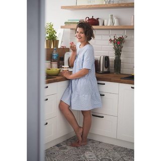 Agnieszka Sienkiewicz feet photo thumbnail
