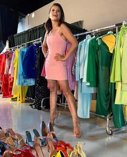 Agnieszka Sienkiewicz feet photo thumbnail