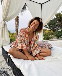 Agnieszka Sienkiewicz feet photo thumbnail
