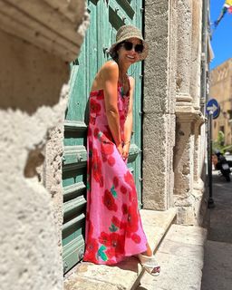 Agnieszka Sienkiewicz feet photo thumbnail