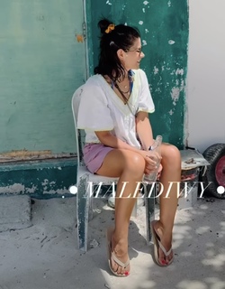 Agnieszka Sienkiewicz feet photo thumbnail