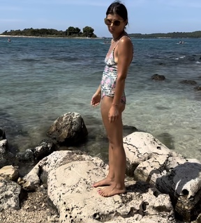 Agnieszka Sienkiewicz feet photo thumbnail