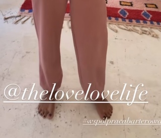 Agnieszka Sienkiewicz feet photo thumbnail