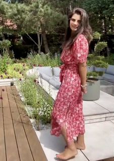 Agnieszka Sienkiewicz feet photo thumbnail