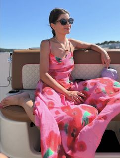 Agnieszka Sienkiewicz feet photo thumbnail