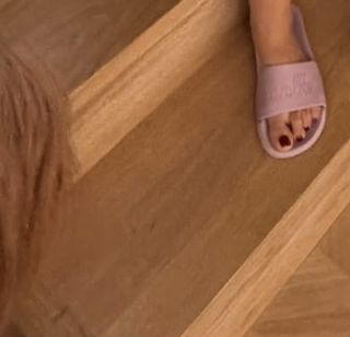 Agnieszka Sienkiewicz feet photo 12