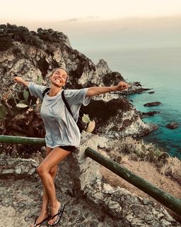 Agnieszka Wlodarczyk feet photo thumbnail