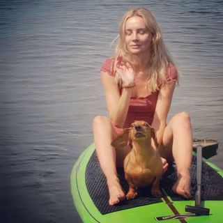 Agnieszka Wozniak-Starak feet photo thumbnail