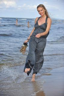 Agnieszka Wozniak-Starak feet photo thumbnail