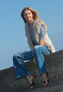 Agnieszka Wozniak-Starak feet photo thumbnail