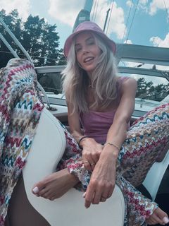 Agnieszka Wozniak-Starak feet photo thumbnail