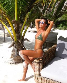 Agustina Casanova feet photo 11