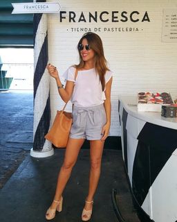 Agustina Casanova feet photo 20