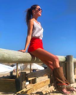 Agustina Casanova feet photo 7