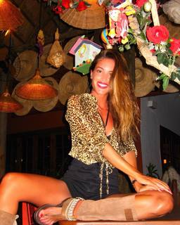 Agustina Casanova feet photo 8