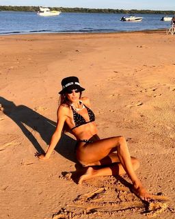 Agustina Casanova feet photo 4
